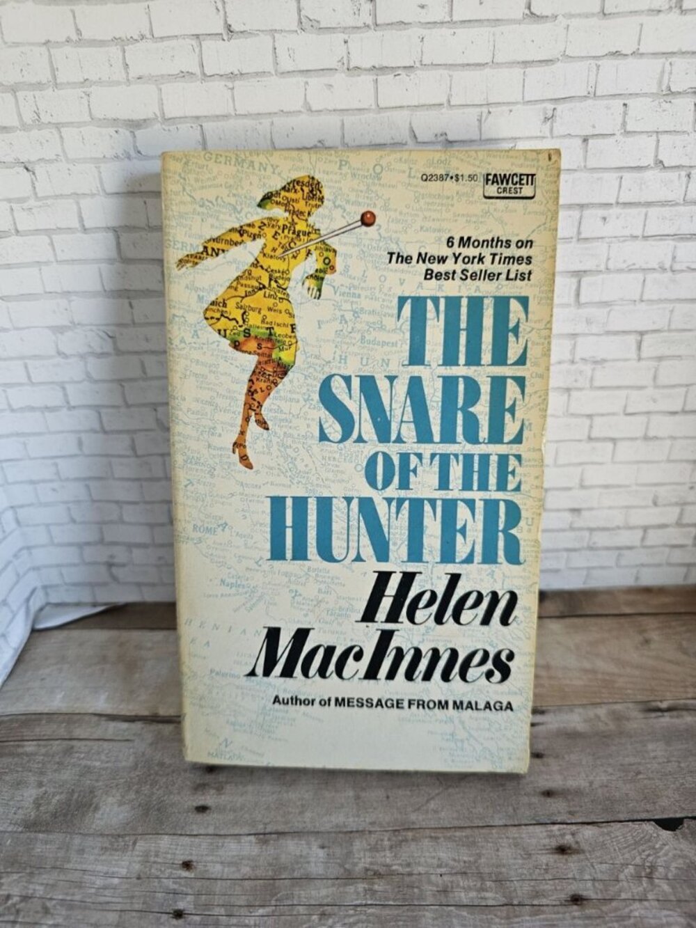 Helen MacInnes The Snare of the Hunter 1975 Paperback Cold War Thriller